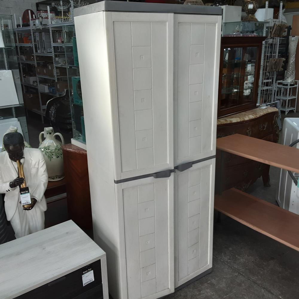 MEUBLE 2 PORTES PLASTIQUE 