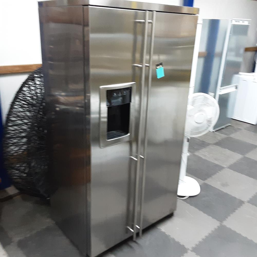 REFRIGIRATEUR CONGELATEUR CONTINENTAL EDISON GCG23YESBFBB -VENDU EN L’ETAT