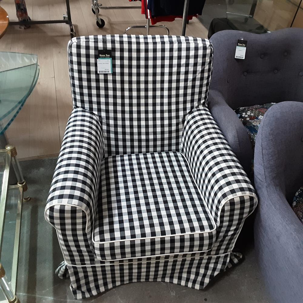 FAUTEUIL TISSU CARREAU
