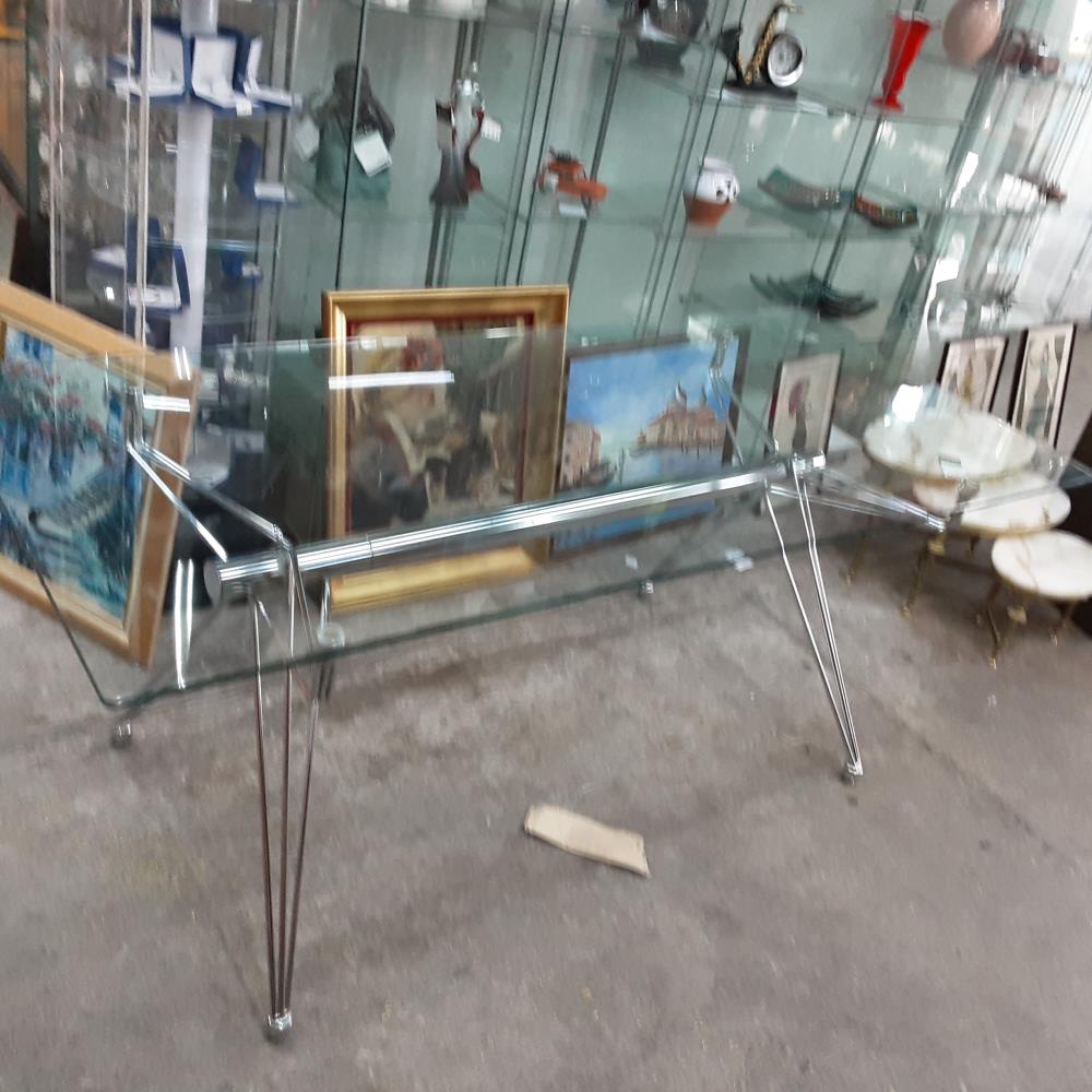 TABLE RECTANGULAIRE PLATEAU VERRE