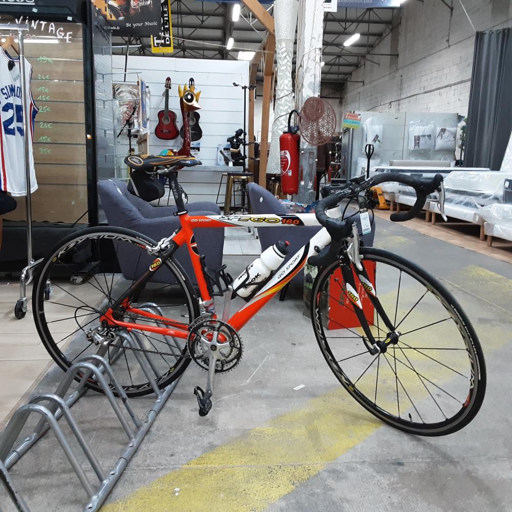 VELO DE COURSE SPEGO 160 CADRE CARBONE