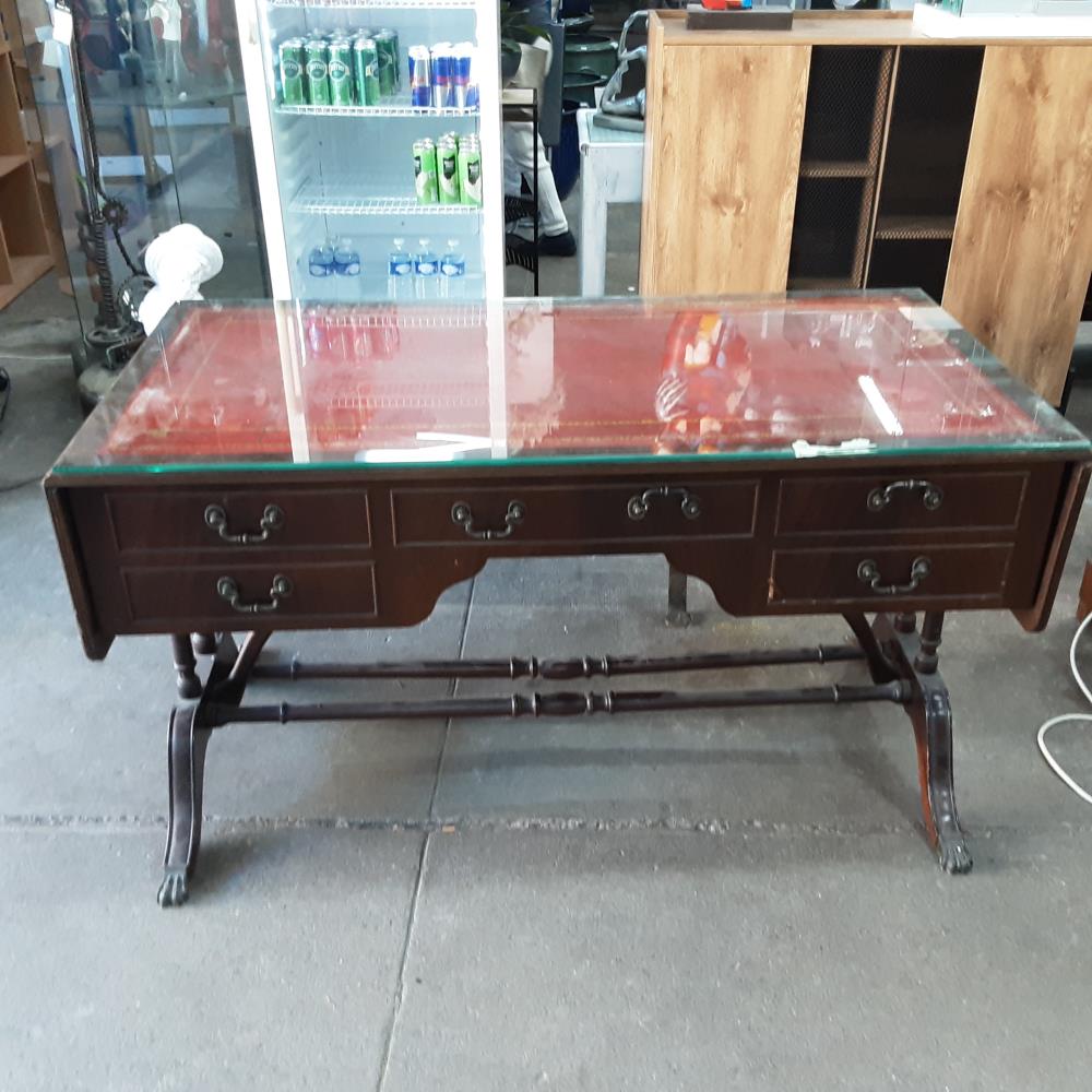BUREAU ST ANCIEN 5T 