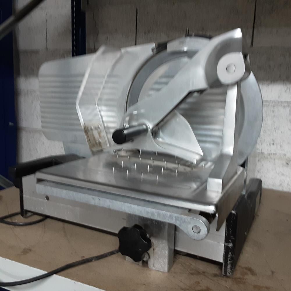 TRANCHEUSE À JAMBON