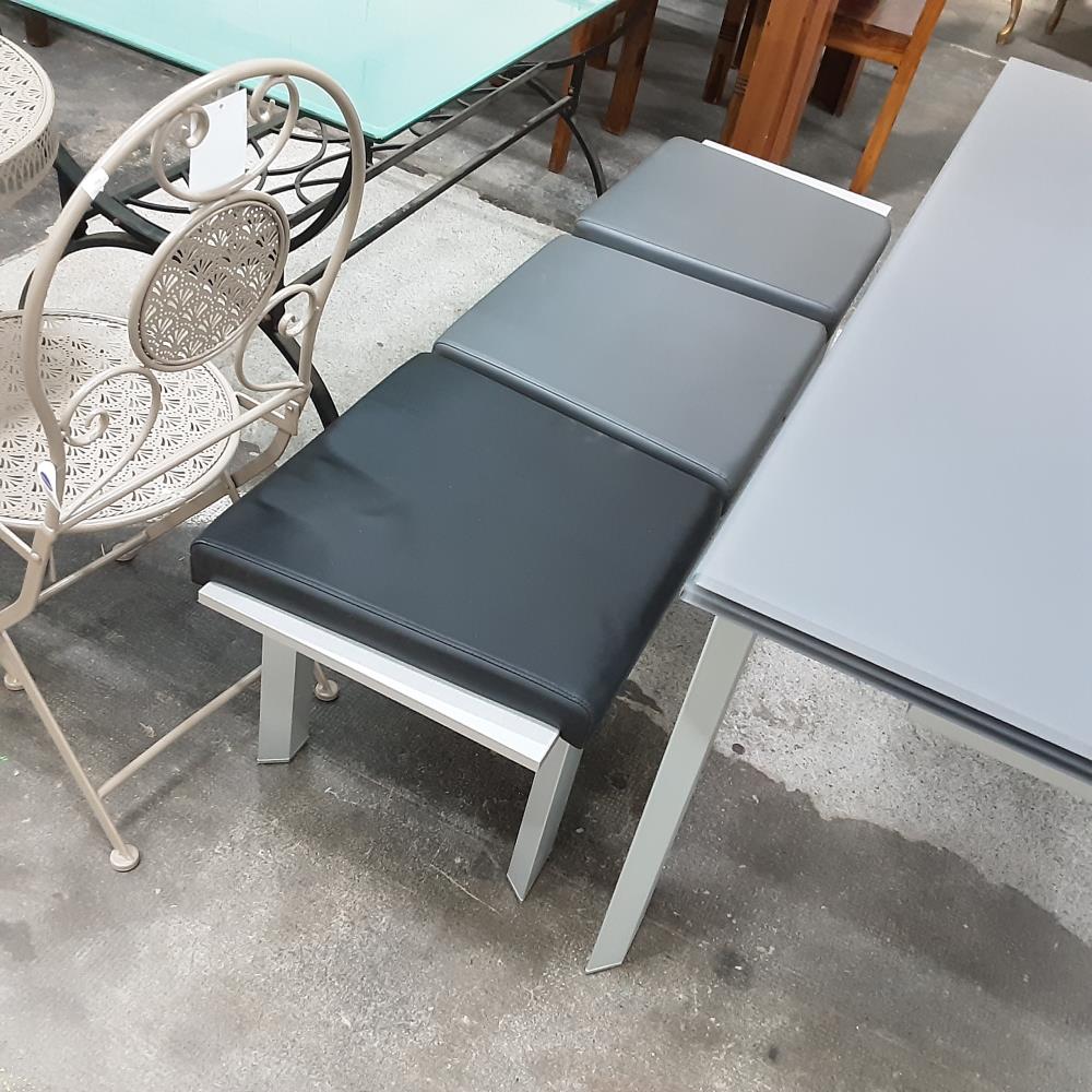 BANC METAL 3 PLACES AVEC COUSSINS D’ASSISE