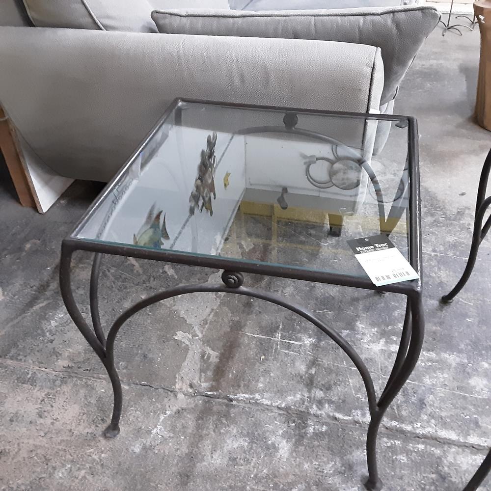 TABLE BASSE CARRE FER VERRE 