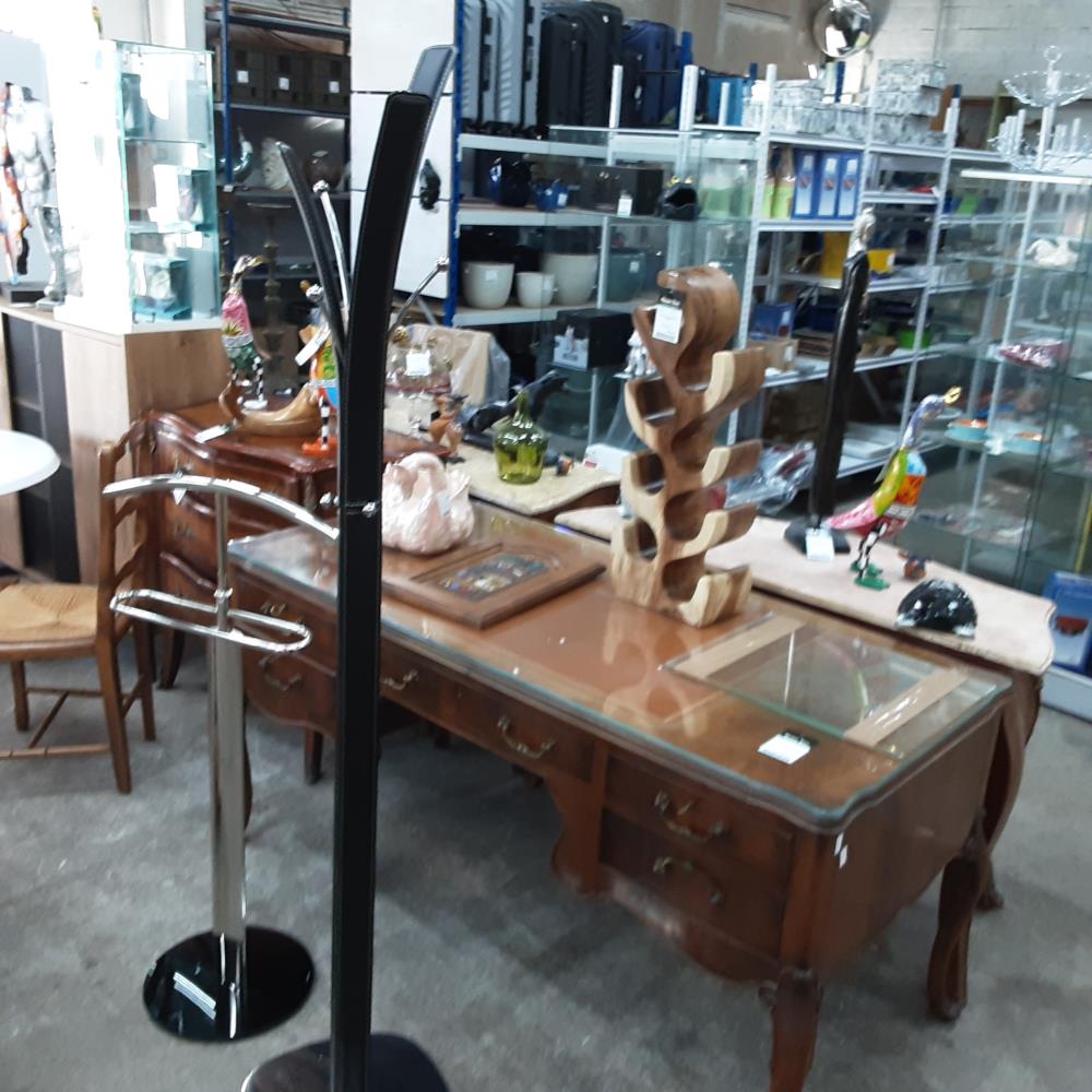 PORTE MANTEAU ST CUIR