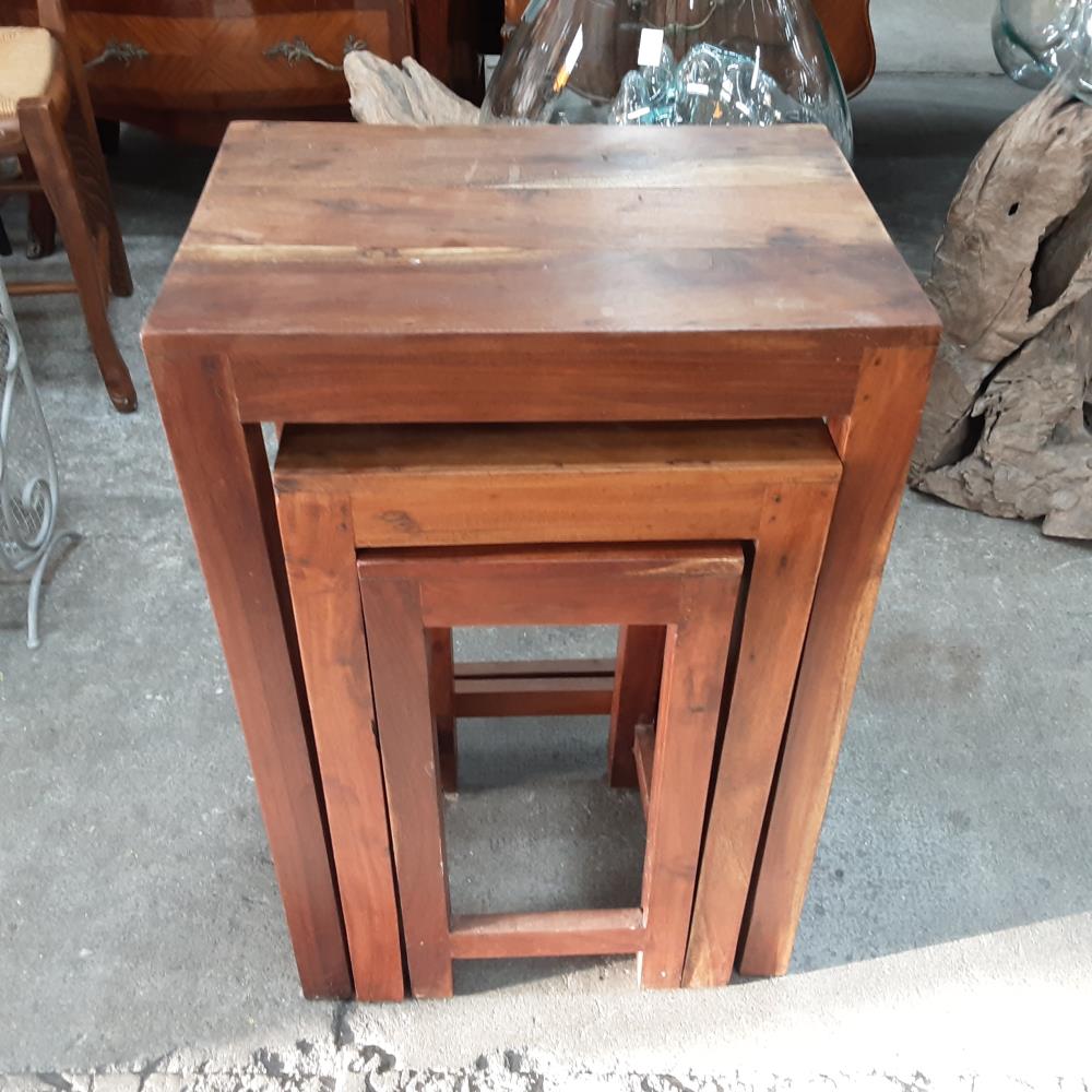 TABLE GIGOGNES LOT DE 3 
