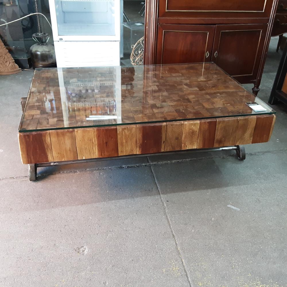 TABLE BASSE RECTANGLE FER BOIS DESSUS VERRE 