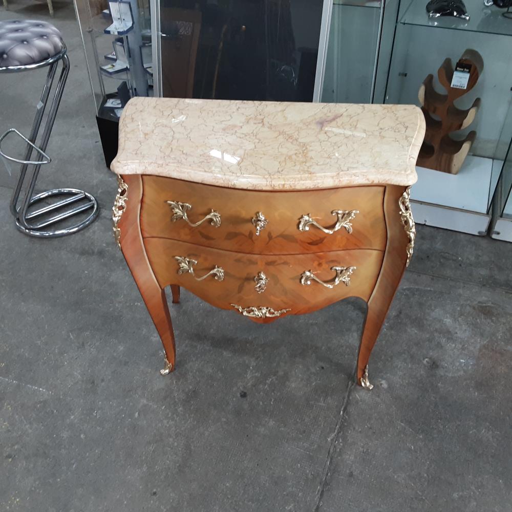 COMMODE 2T MARQUETE DESSUS MARBRE