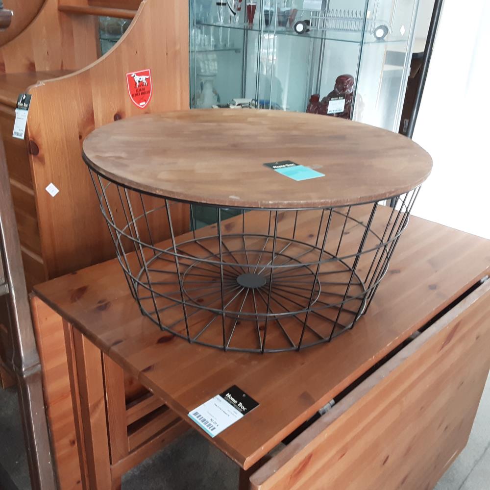 TABLE BASSE RONDE PIED METAL 