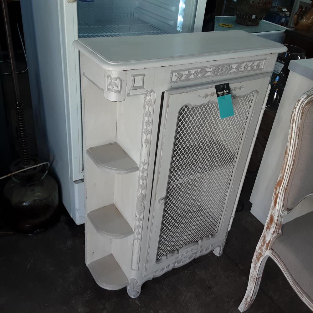 MEUBLE ETAGERE PORTE GRILLAGEE 