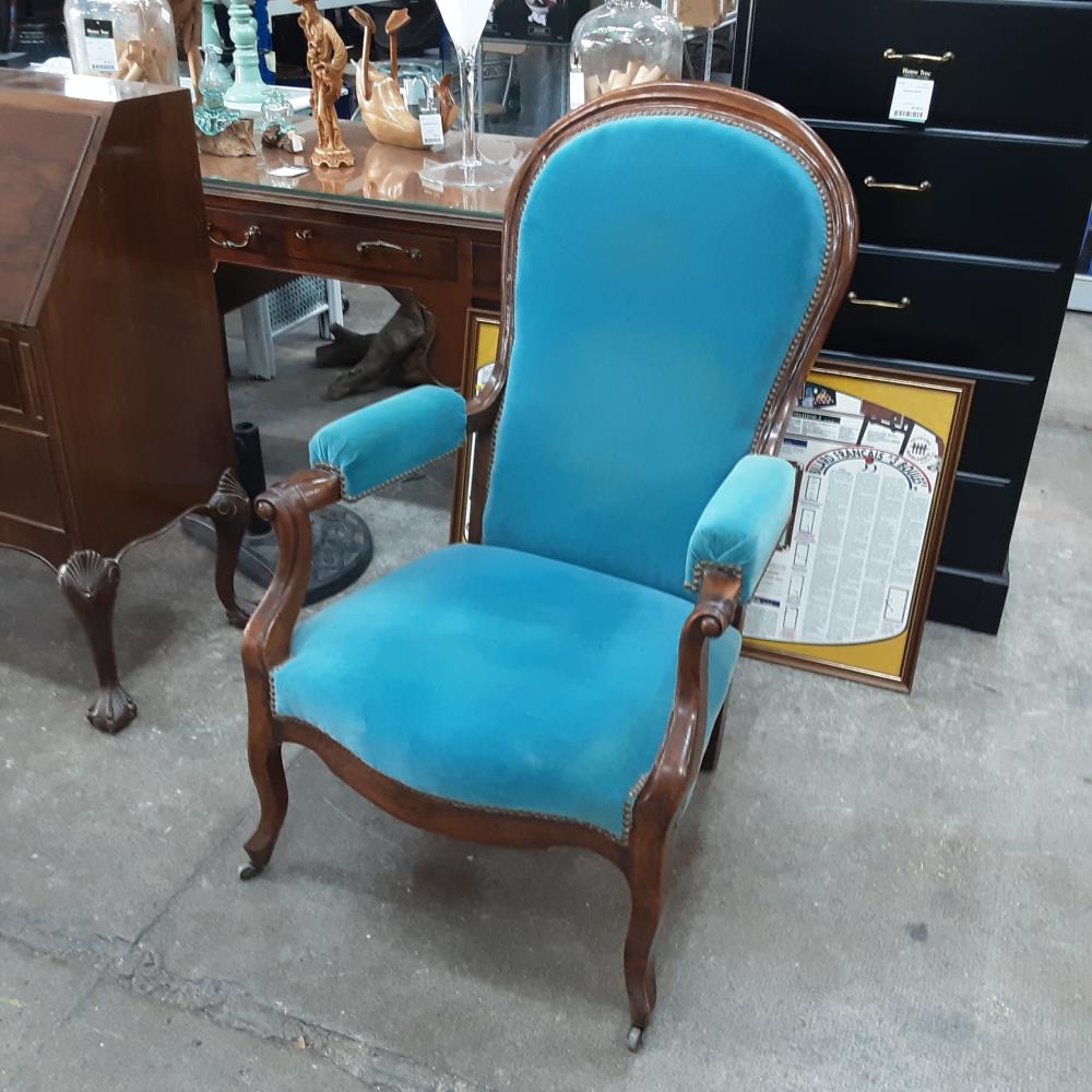 VOLTAIRE A CRÉMAILLÈRE 