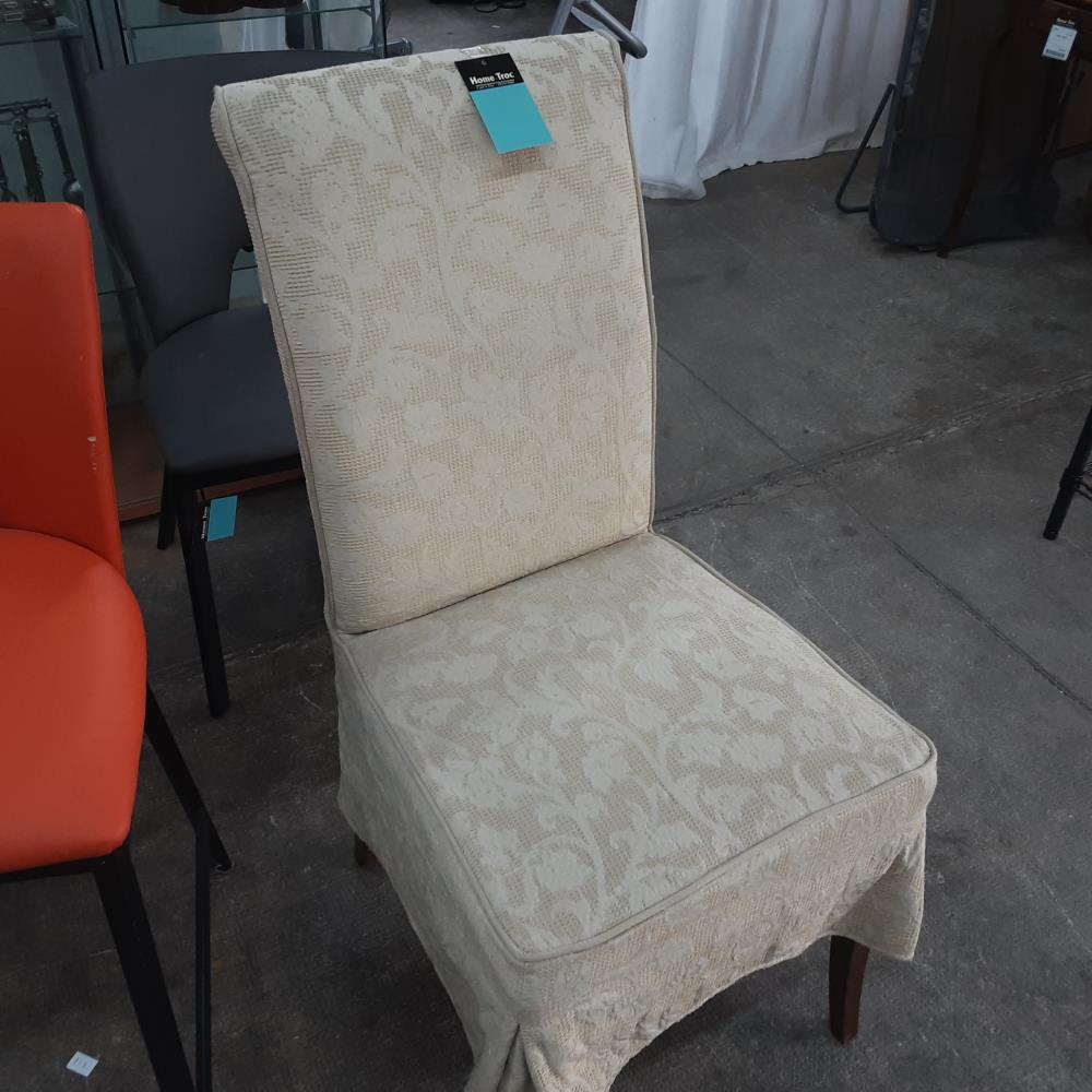 CHAISE BEIGE