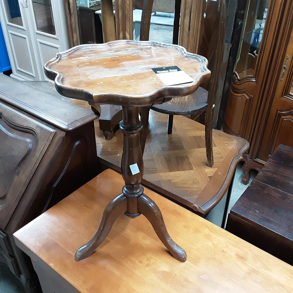 TABLE BASSE ANCIENNE