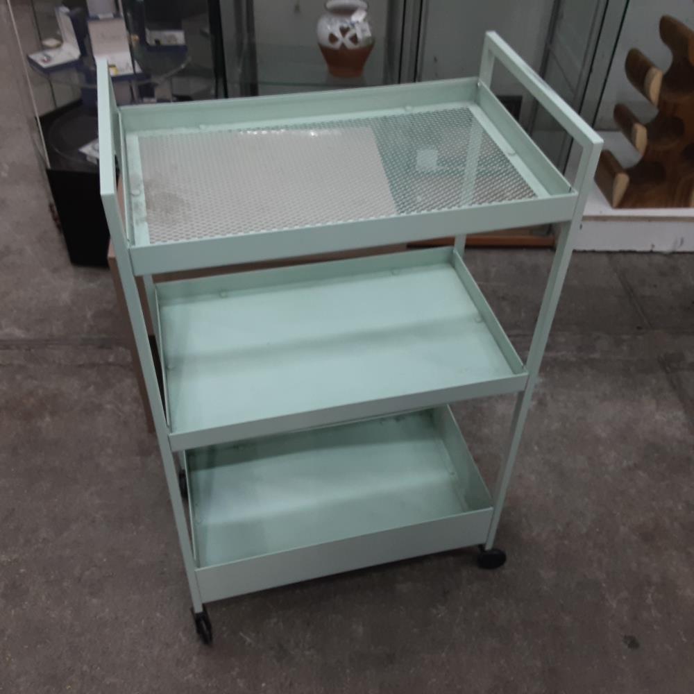 DESSERTE A ROULETTES 