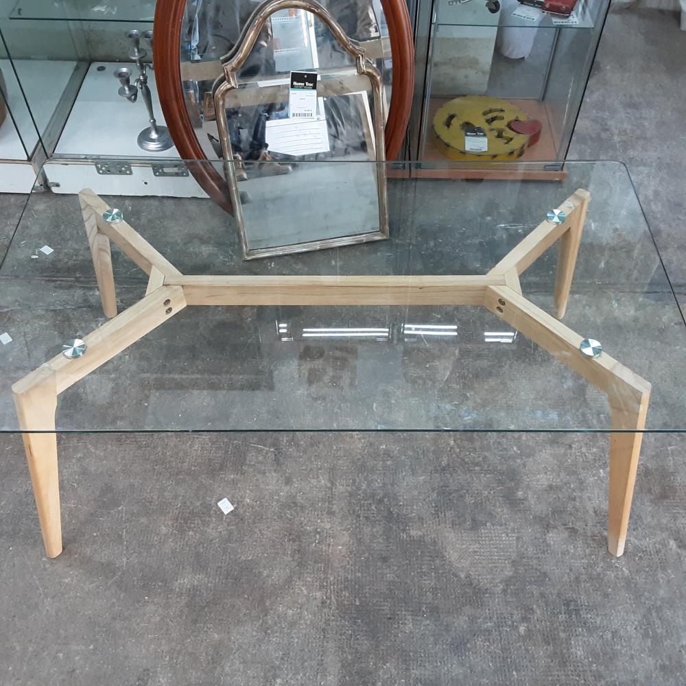TABLE BASSE EN VERRE 