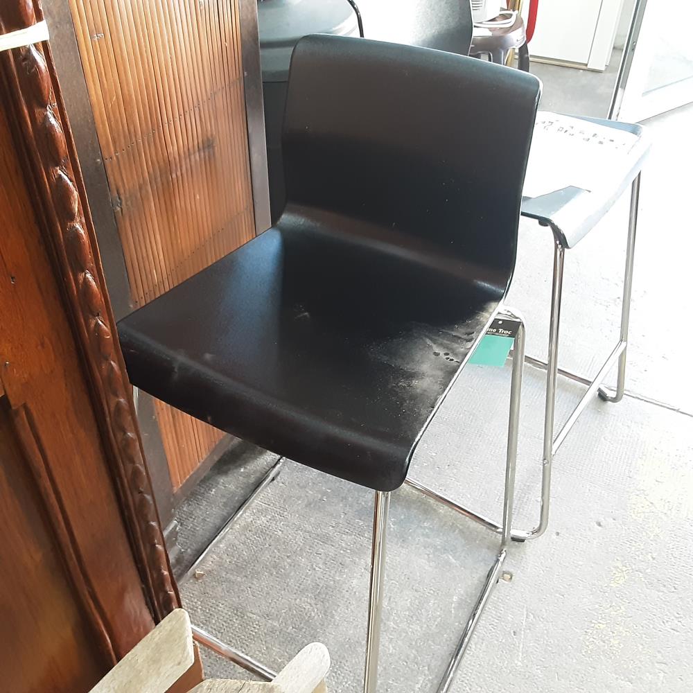 TABOURET DE BAR NOIR 