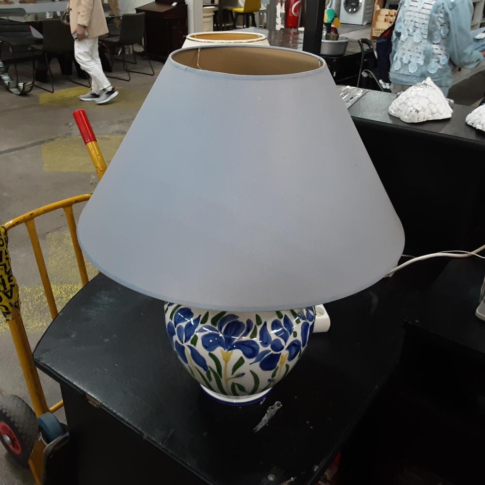 LAMPE FLEURS BLEU 