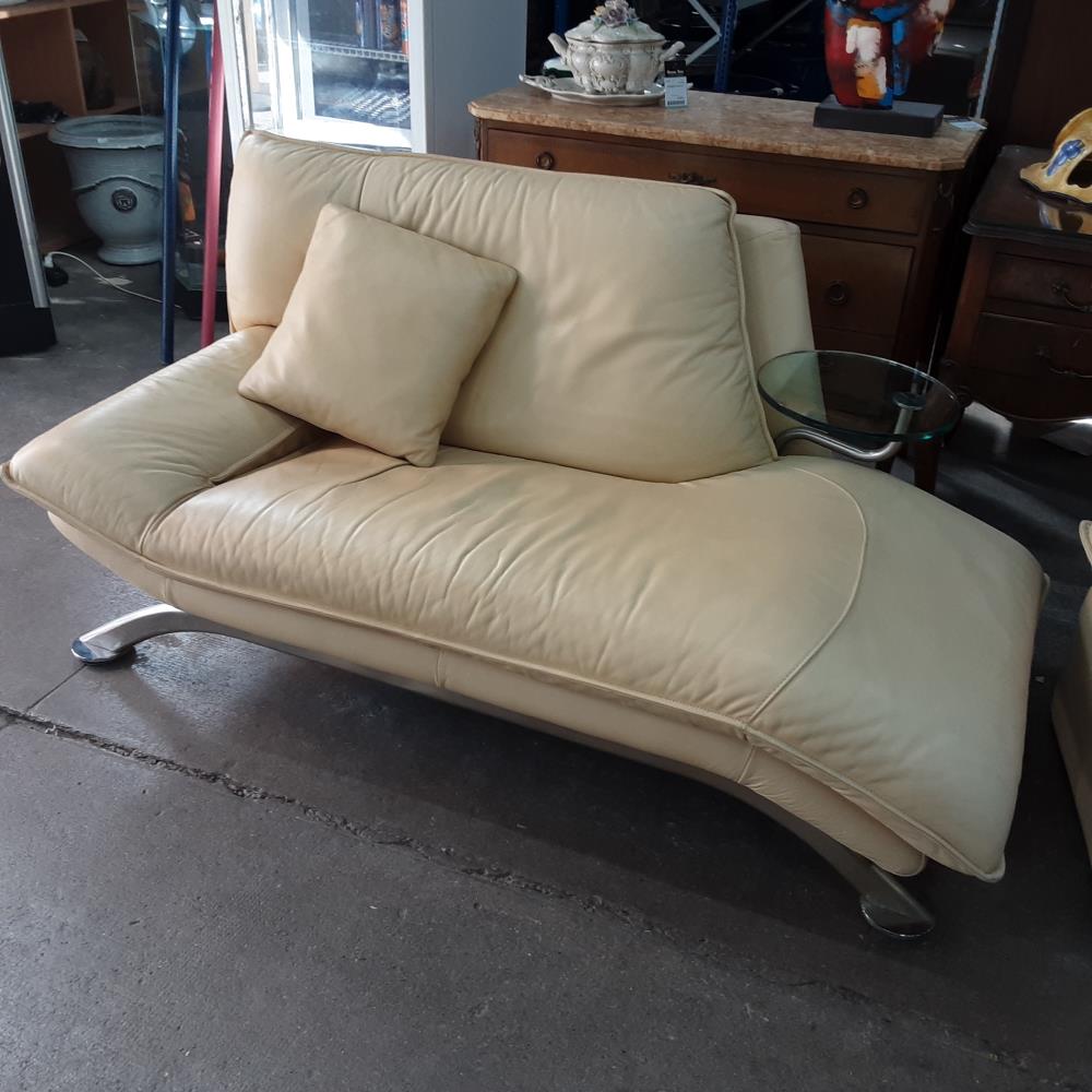 MÉRIDIENNE CUIR JAUNE 