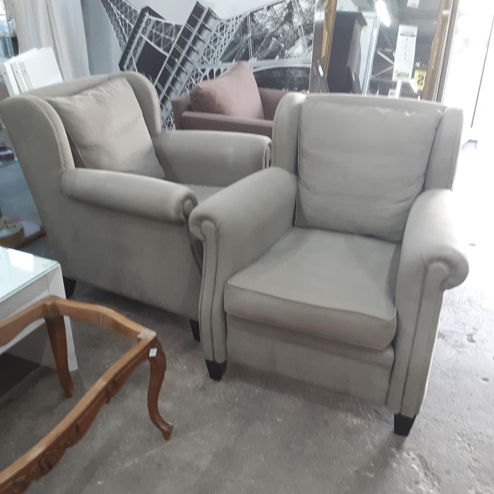 FAUTEUIL GRIS 