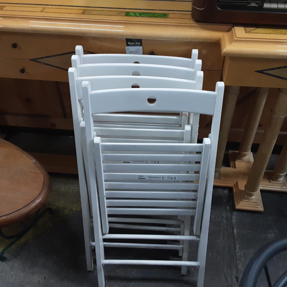 CHAISE EN BOIS PLIABLE 