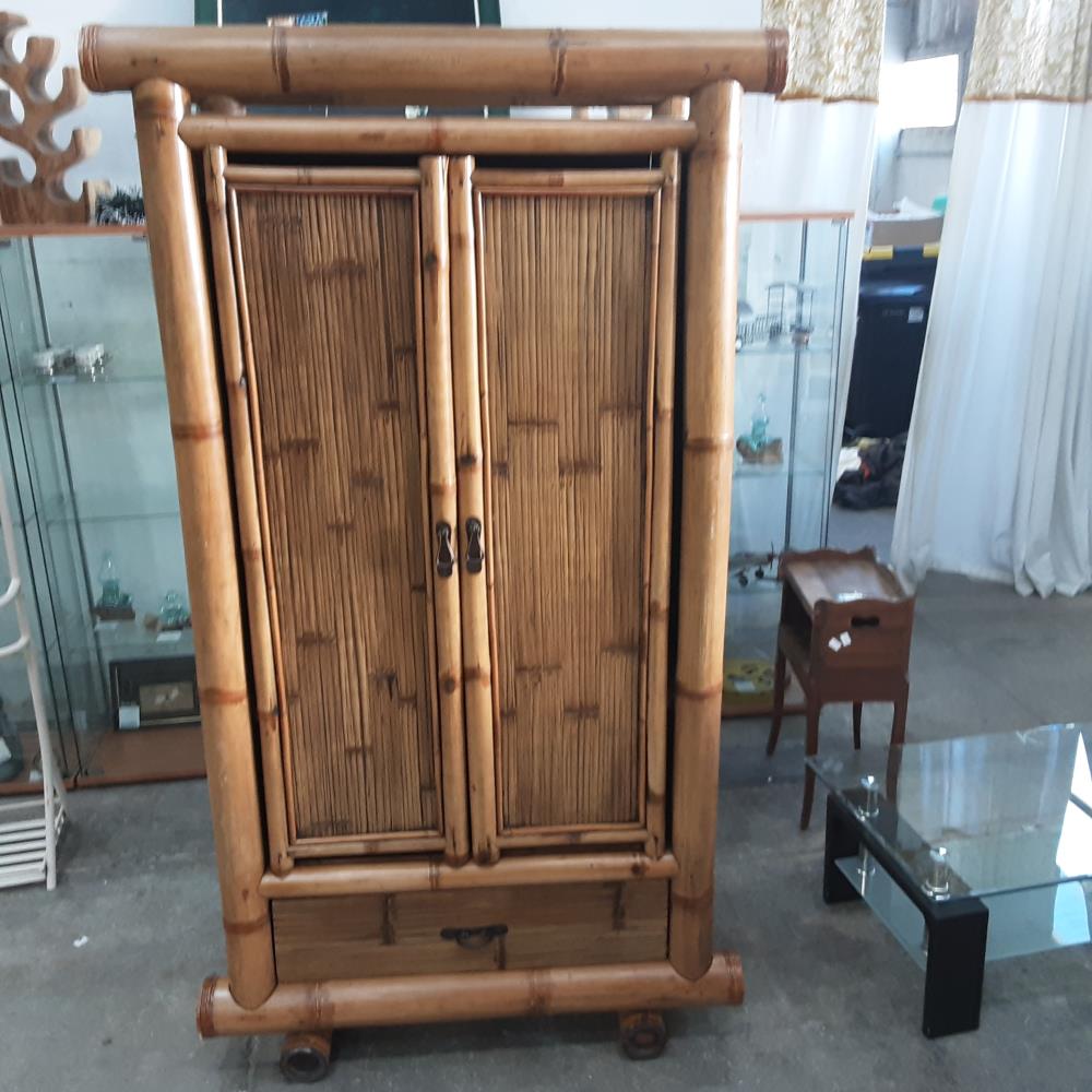 ARMOIRE EN BAMBOU 2P 1T 