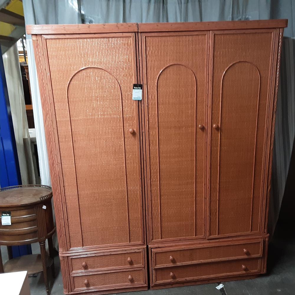 ARMOIRE ROTIN 