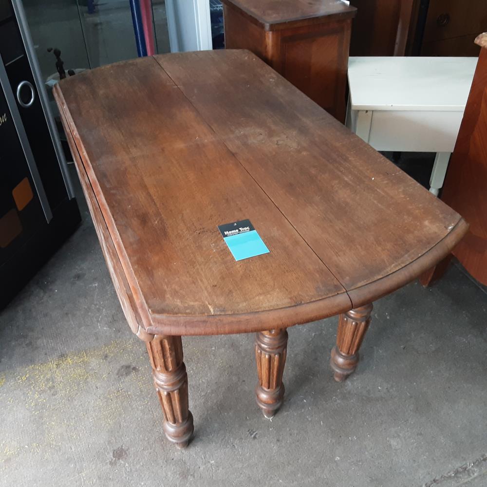 TABLE A VOLETS BOIS 