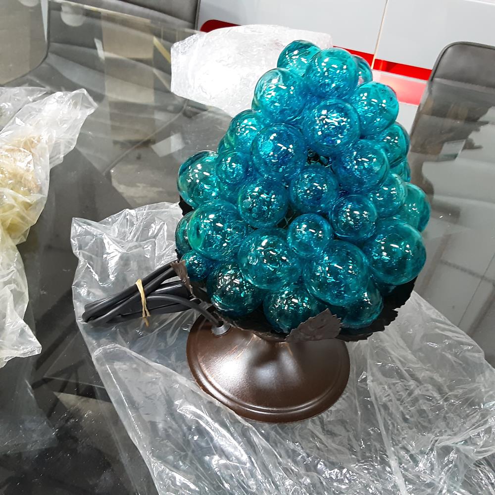 LAMPE FORME RAISIN 