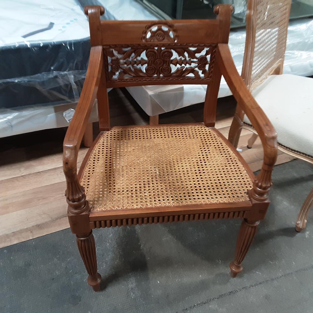 FAUTEUIL CANNEE 