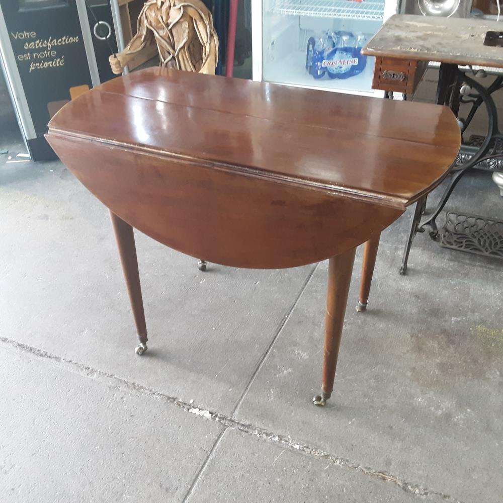 TABLE A VOLETS BOIS 