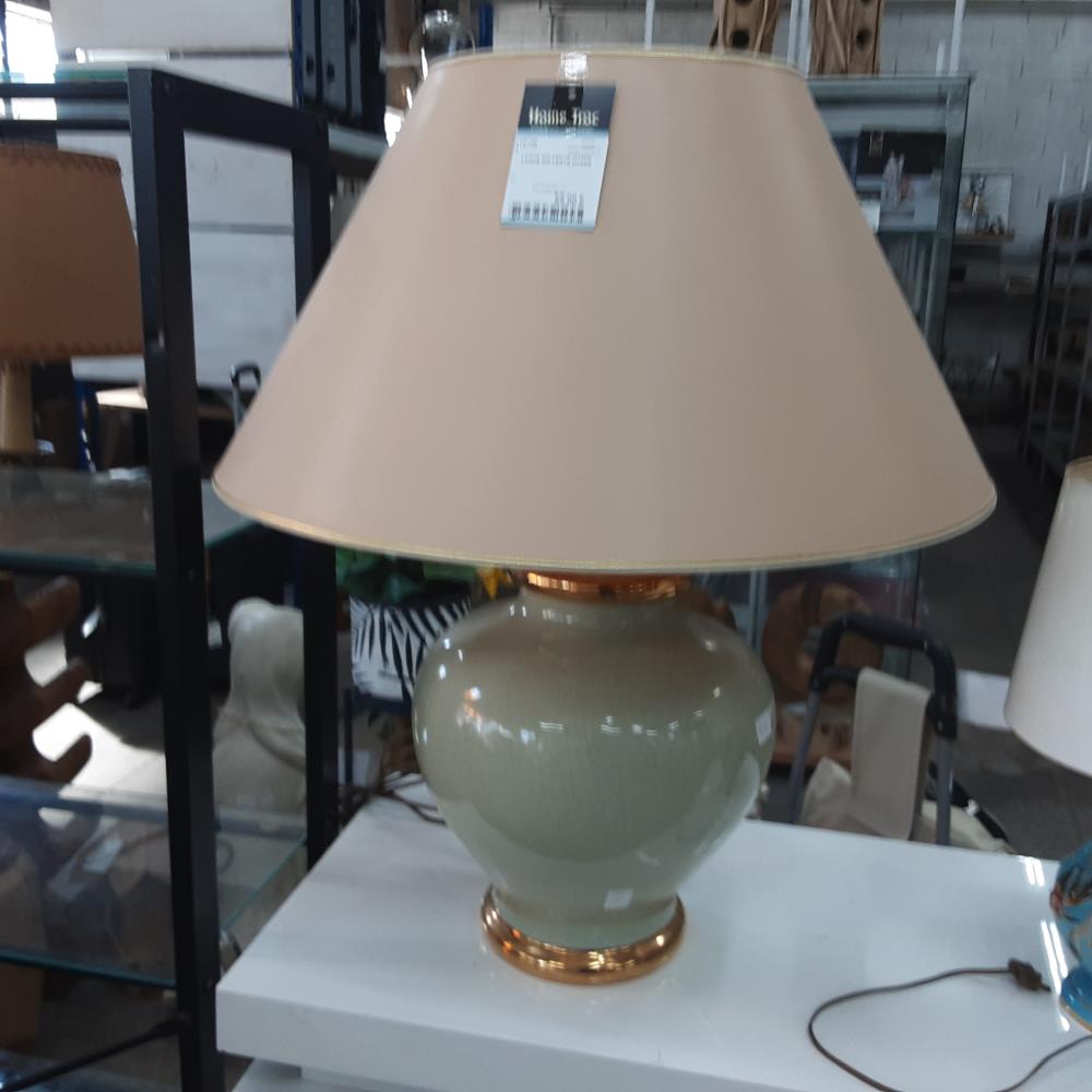 LAMPE GM VERTE DOREE