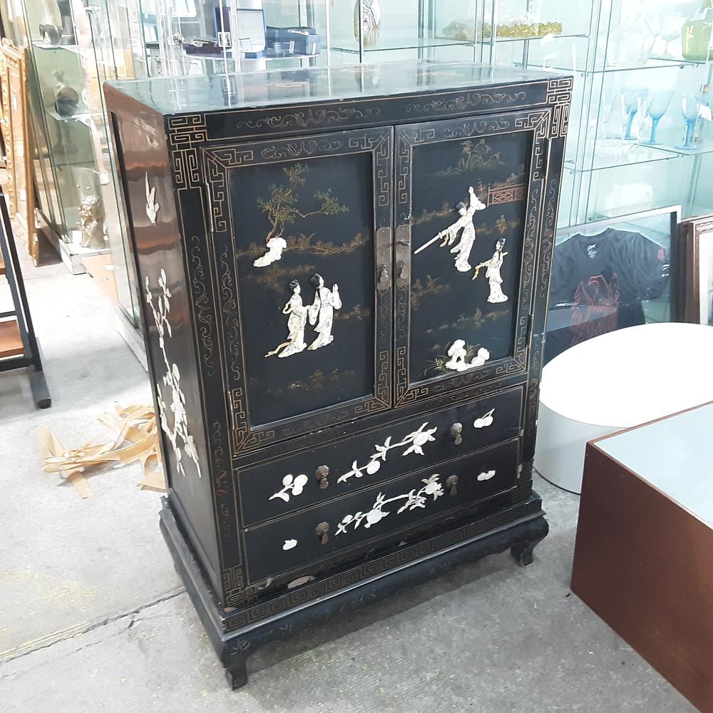 MEUBLE 2 PORTES 2 TIROIRS ST CHINOIS 
