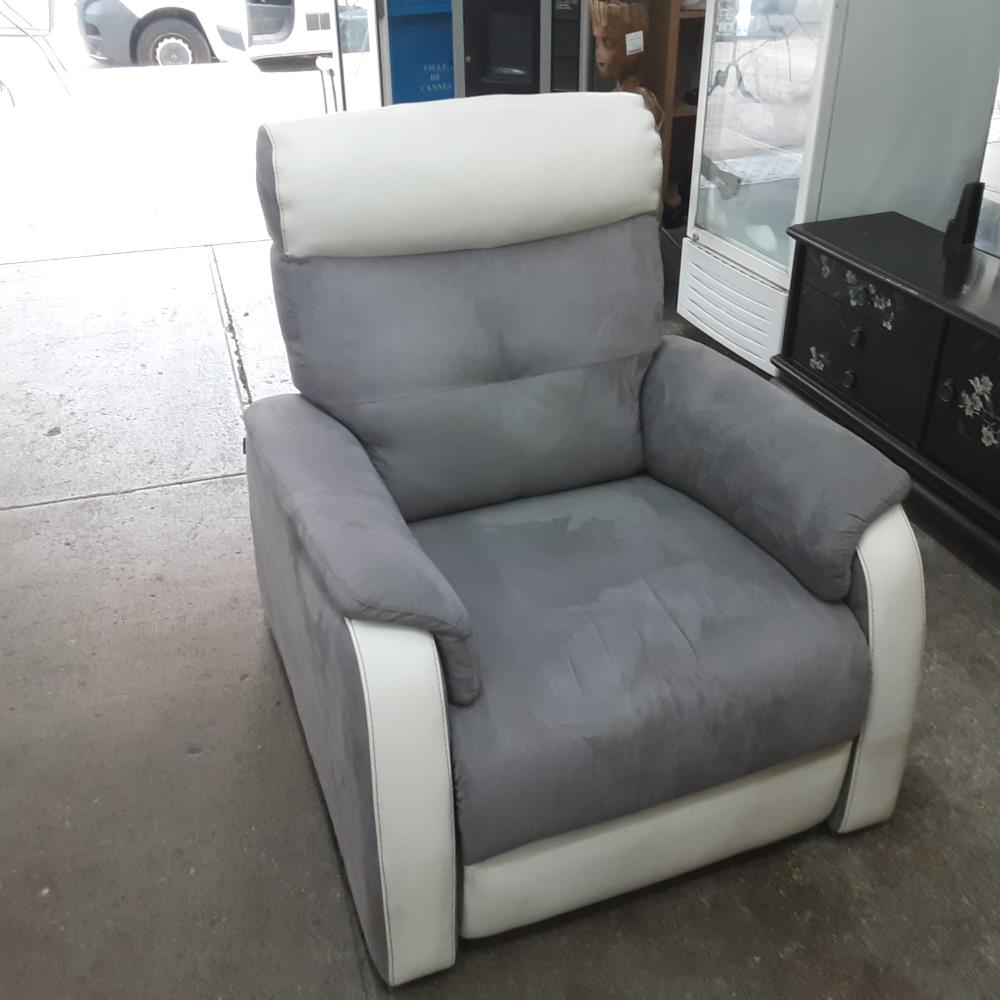 FAUTEUIL GRIS BLANC 