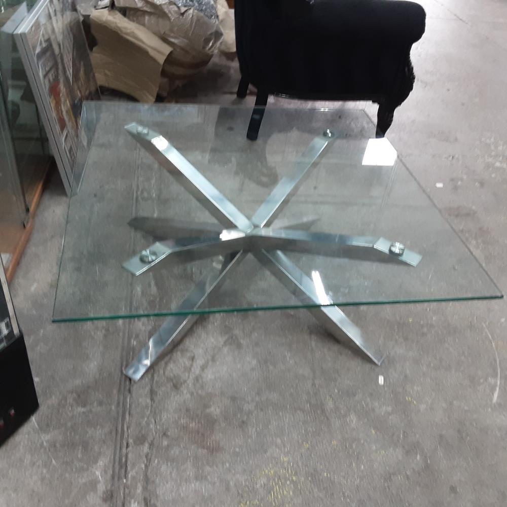 TABLE BASSE CARRE VERRE 