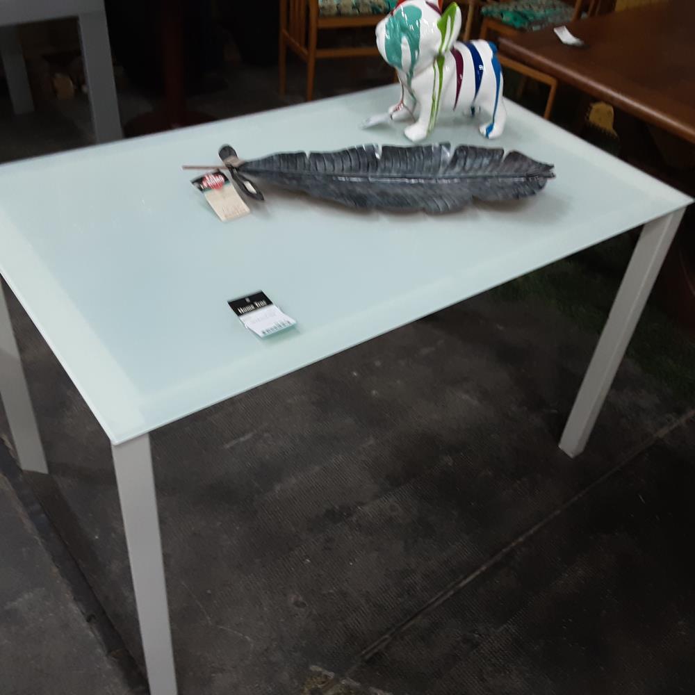 TABLE BLANCHE VERRE