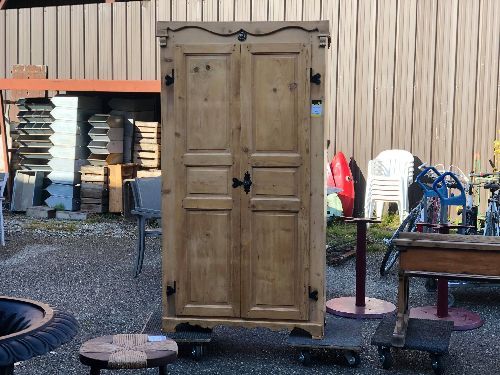 Armoire Ancienne Sapin Occasion Troc Albertville