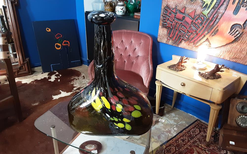 GRANDE BOUTEILLE EN VERRE MURANO EN L’ETAT