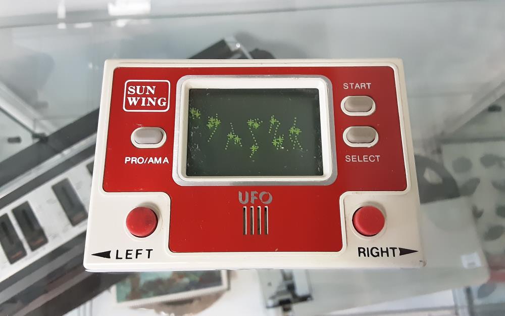 JEU ÉLECTRONIQUE 1982 SUN WING UFO