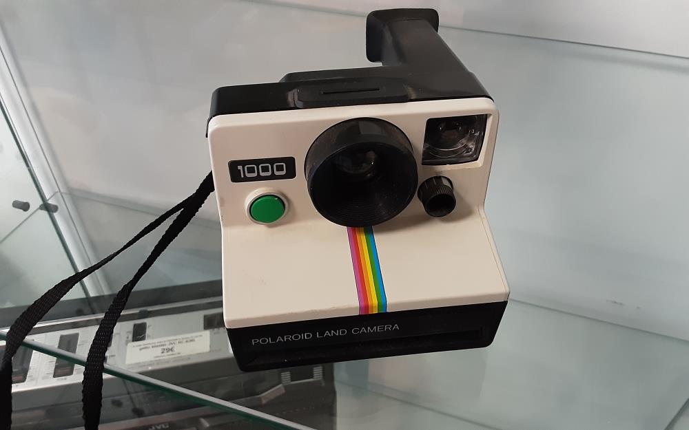 POLAROID 1000 BOUTON VERT TESTER OK FONCTIONNE AVEC UNE PELLICULE NEUVE 1970