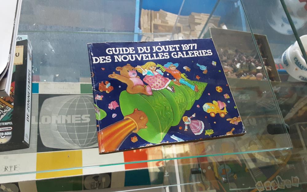 GUIDE DU JOUET 1977 NOUVELLE GALERIE