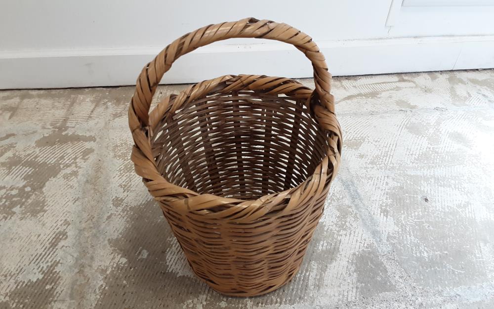 PANIER ROTIN ANCIEN