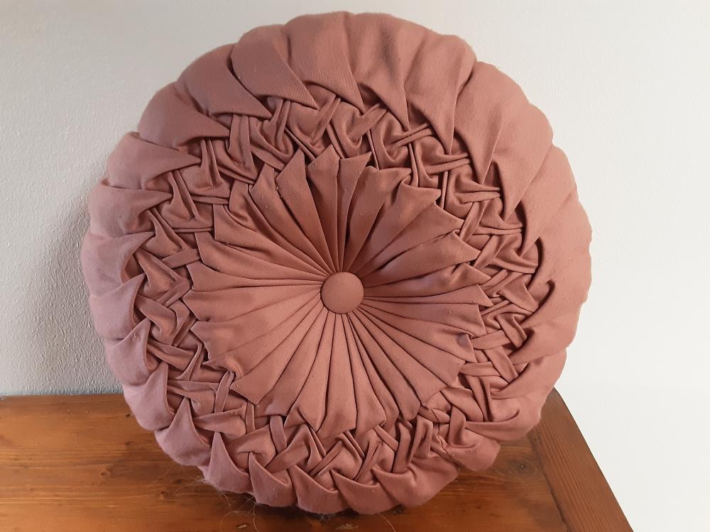 COUSSIN ROSE PLISSÉ 1960