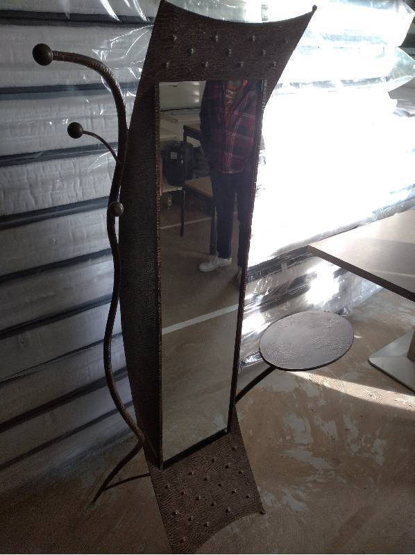 MIROIR PORTE MANTEAU 