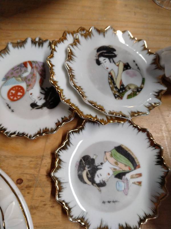 COLLECTION ASSIETTES JAPONAIS 