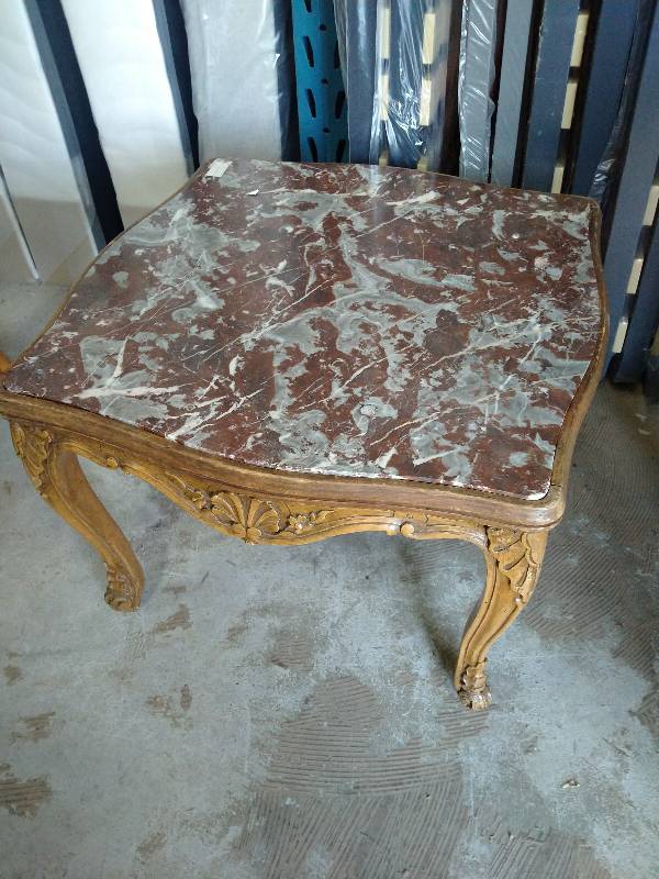 TABLE BASSE DESSUS MARBRE 