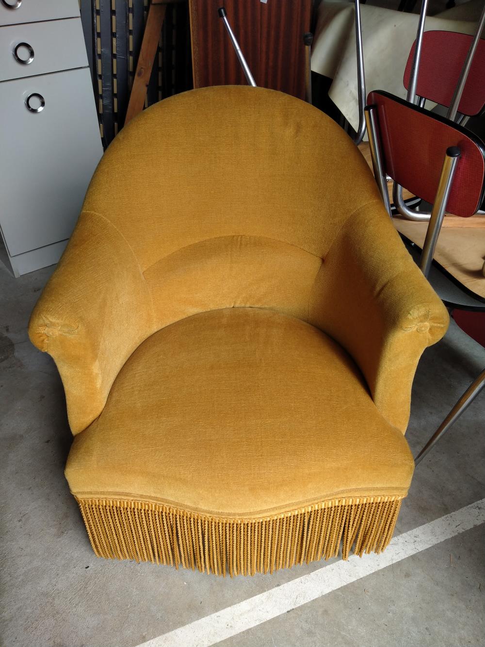 FAUTEUIL CRAPAUD JAUNE 