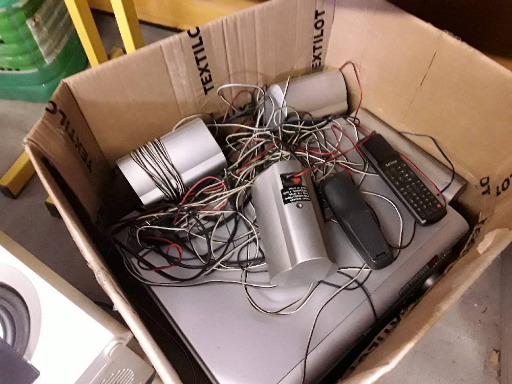 HOME CINEMA PHILIPS 5.1
